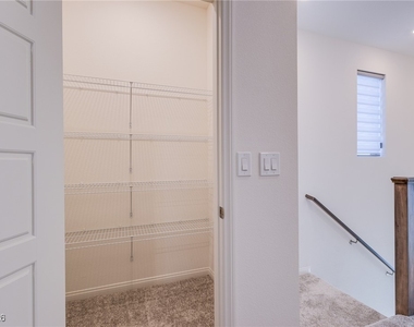 11649 Stone Curlew Avenue - Photo Thumbnail 15