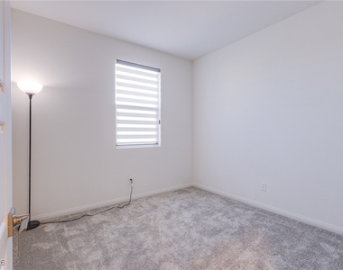 11649 Stone Curlew Avenue - Photo Thumbnail 16