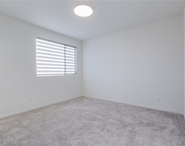 11649 Stone Curlew Avenue - Photo Thumbnail 22