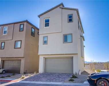 11649 Stone Curlew Avenue - Photo Thumbnail 26