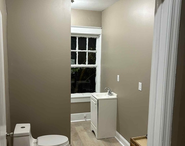 1049 Birch Street - Photo Thumbnail 3
