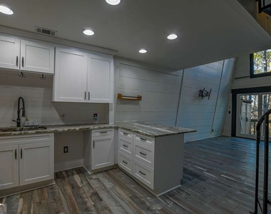 3200 Rim Cove Drive - Photo Thumbnail 8