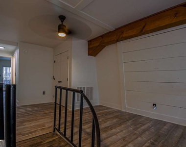 3200 Rim Cove Drive - Photo Thumbnail 9