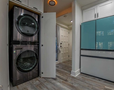 3200 Rim Cove Drive - Photo Thumbnail 7
