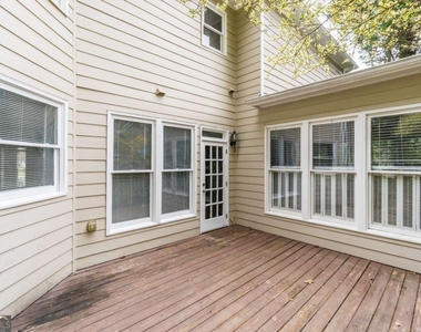 6710 Timber Cove Point - Photo Thumbnail 37