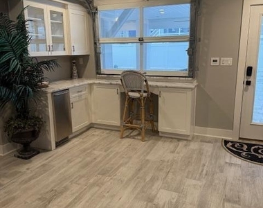 13 8th Avenue - Photo Thumbnail 39
