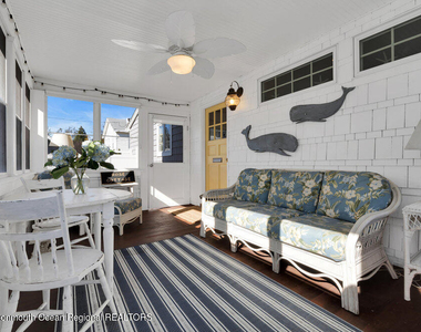 303 B Street - Photo Thumbnail 8