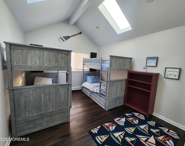 416 Blodgett Avenue - Photo Thumbnail 13