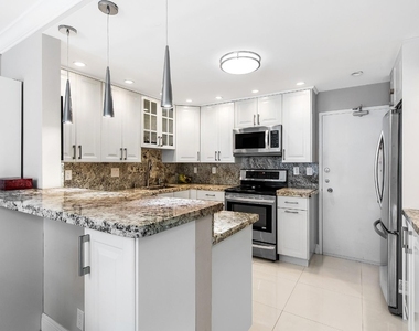 3850 Galt Ocean Drive - Photo Thumbnail 7