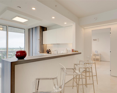4240 Galt Ocean Drive - Photo Thumbnail 3