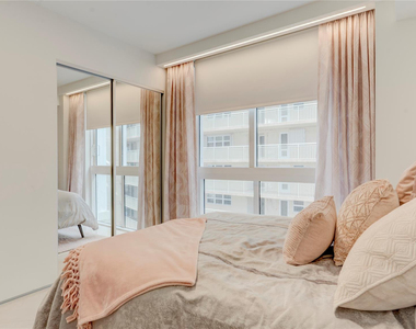 4240 Galt Ocean Drive - Photo Thumbnail 22