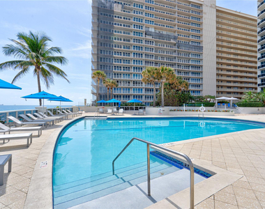 4240 Galt Ocean Drive - Photo Thumbnail 37