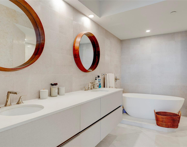 4240 Galt Ocean Drive - Photo Thumbnail 14