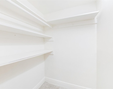 2170 Ne 51st Court - Photo Thumbnail 22