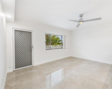 2170 Ne 51st Court - Photo Thumbnail 18