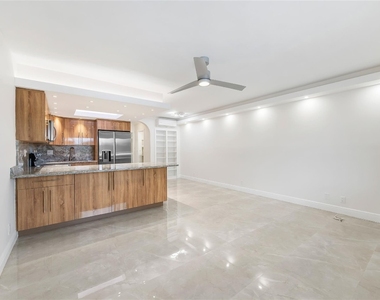 2170 Ne 51st Court - Photo Thumbnail 12