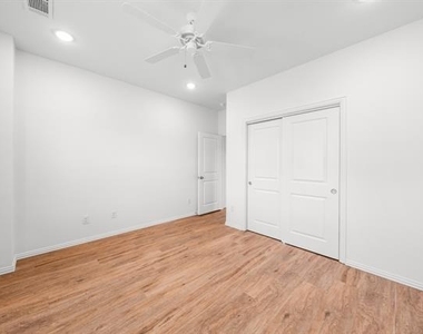 6415 Fm 1570 W - Photo Thumbnail 20