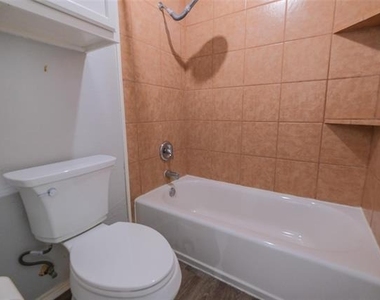 3201 Donnelly Circle - Photo Thumbnail 25