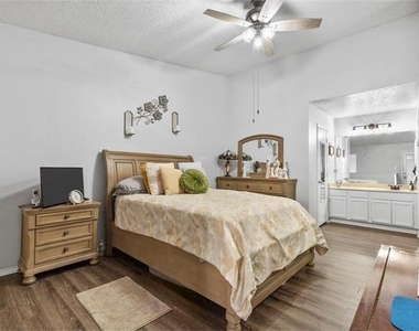 3201 Donnelly Circle - Photo Thumbnail 20