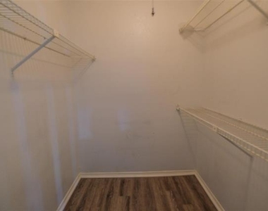 3201 Donnelly Circle - Photo Thumbnail 26