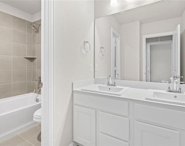 3716 Paradise Way - Photo Thumbnail 16