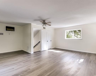 258 Somerset Terrace - Photo Thumbnail 22