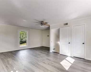 258 Somerset Terrace - Photo Thumbnail 21