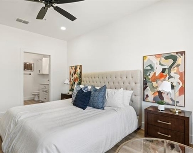172 W 17th Street - Photo Thumbnail 21