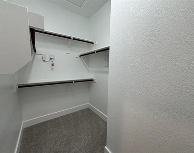 825 W Mayfield Road - Photo Thumbnail 13