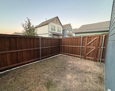 825 W Mayfield Road - Photo Thumbnail 20