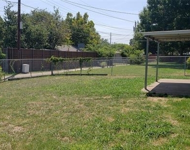 511 Cambridge Drive - Photo Thumbnail 13