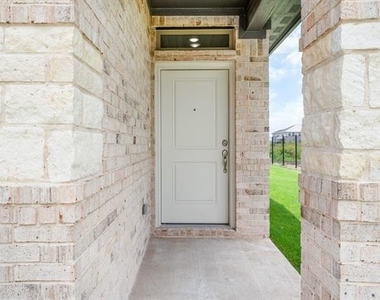 6415 Fm 1570 W - Photo Thumbnail 1
