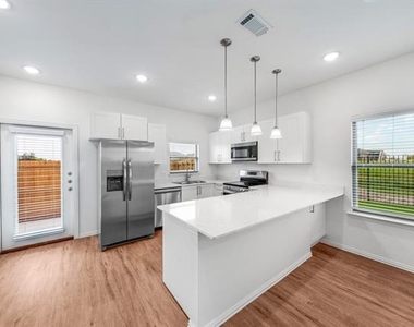 6415 Fm 1570 W - Photo Thumbnail 8