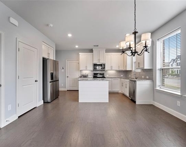 4701 Smokey Quartz Lane - Photo Thumbnail 4