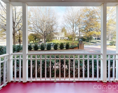 1301 Queens Road - Photo Thumbnail 7
