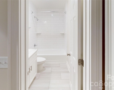 1301 Queens Road - Photo Thumbnail 15