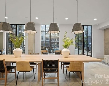 536 W Tremont Avenue - Photo Thumbnail 9