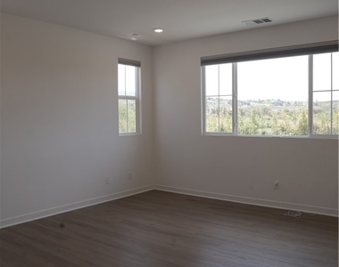 26078 Meadow Dr - Photo Thumbnail 39