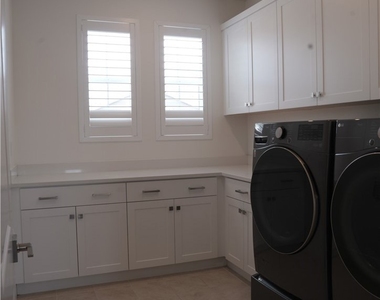 26078 Meadow Dr - Photo Thumbnail 35