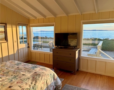 539 Sand Point - Photo Thumbnail 3
