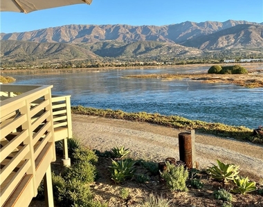 539 Sand Point - Photo Thumbnail 8