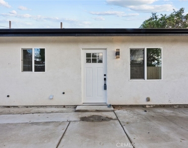 12869 Norris Avenue - Photo Thumbnail 22