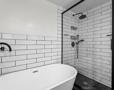 6752 Hillpark - Photo Thumbnail 16
