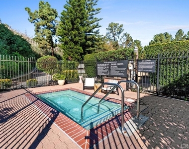 6752 Hillpark - Photo Thumbnail 18