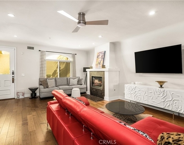 340 5th Street - Photo Thumbnail 4