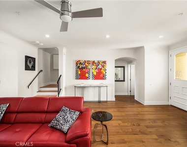 340 5th Street - Photo Thumbnail 5