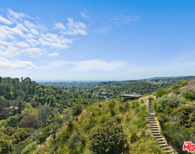 2207 Bowmont Drive - Photo Thumbnail 56