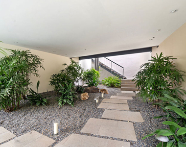 2207 Bowmont Drive - Photo Thumbnail 50