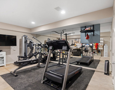 2207 Bowmont Drive - Photo Thumbnail 45