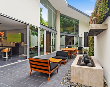 2207 Bowmont Drive - Photo Thumbnail 33